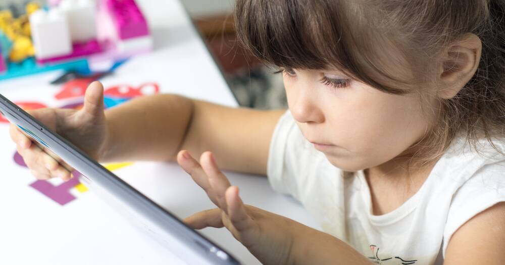 <meta name="description" content="акцент на принципах, а не на времени использования устройств"/>